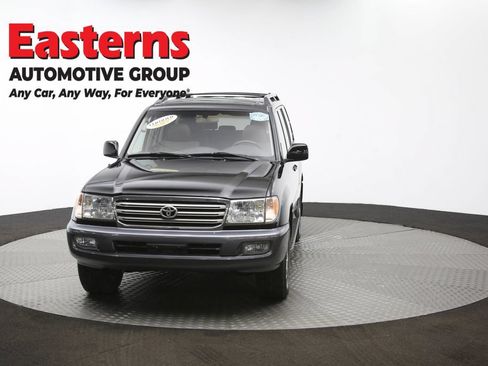Used 2005 Toyota Land Cruiser AWD/4WD image 56