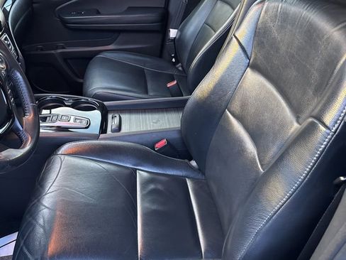Used 2016 Honda Pilot Touring image 13