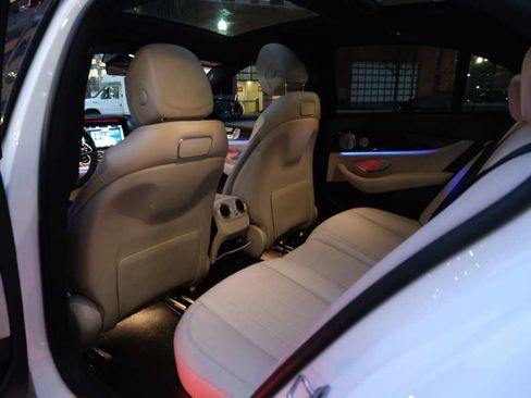 Used 2019 Mercedes-Benz E 300 4MATIC w/ Premium 1 Package image 21