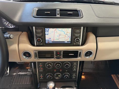 Used 2011 Land Rover Range Rover Supercharged AWD/4WD image 15