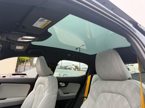 Used 2023 Polestar Polestar 2 w/ Pilot Pack AWD/4WD image 19