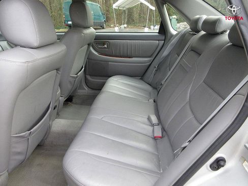 Used 2003 Toyota Avalon XL image 14