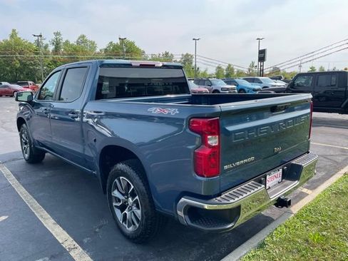 Used 2024 Chevrolet Silverado 1500 LT AWD/4WD image 6