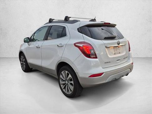 Used 2017 Buick Encore Essence FWD image 7