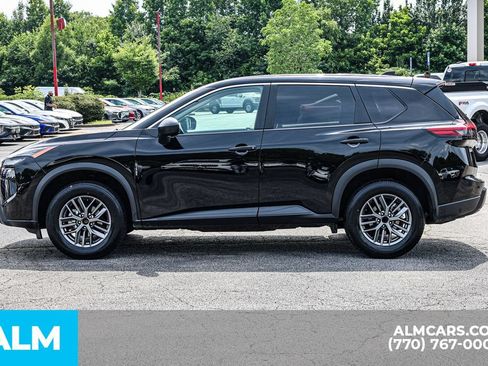 Used 2024 Nissan Rogue S FWD image 9