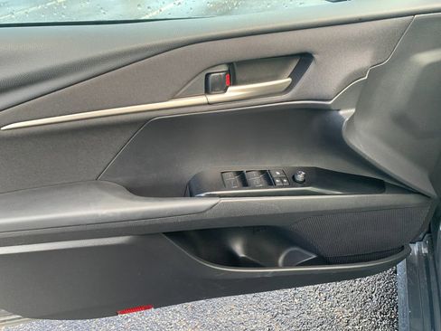 Used 2025 Toyota Camry LE FWD image 12