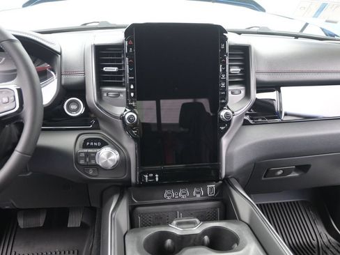 New 2026 RAM 1500 Laramie AWD/4WD image 24