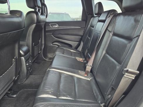 Used 2022 Jeep Grand Cherokee Limited image 27