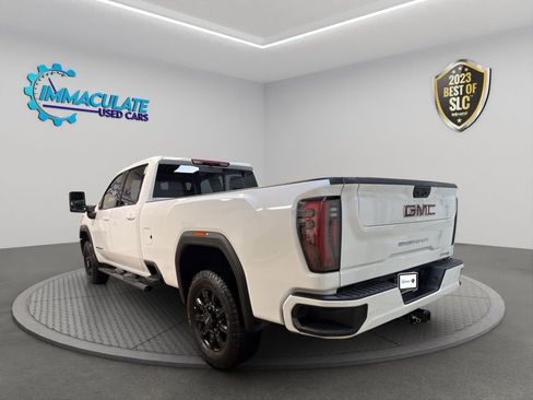 Used 2025 GMC Sierra 3500 AT4 image 3