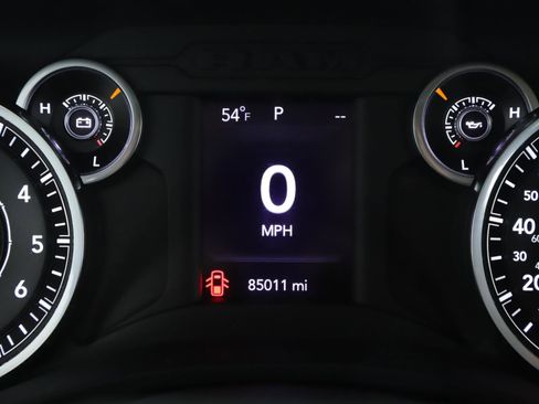 Used 2020 RAM 1500 Big Horn AWD/4WD image 13