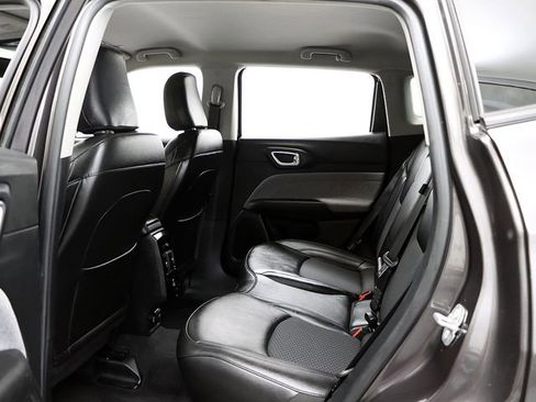 Used 2022 Jeep Compass Latitude w/ Convenience Group FWD image 12