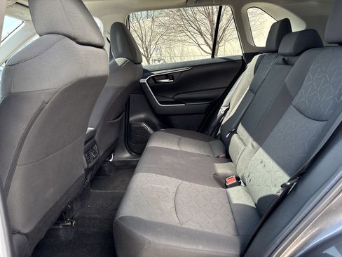 Used 2022 Toyota RAV4 XLE w/ Convenience Package AWD/4WD image 23