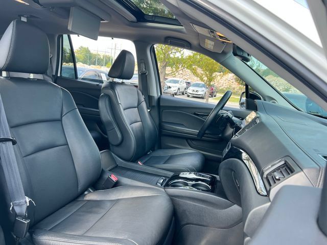 Used 2022 Honda Pilot Touring image 31