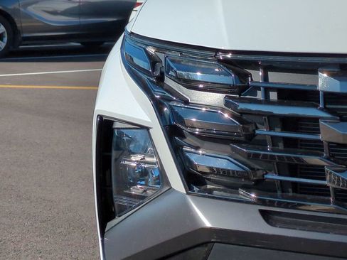 Certified 2025 Hyundai Tucson XRT image 9