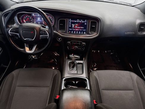 Used 2017 Dodge Charger R/T RWD image 13