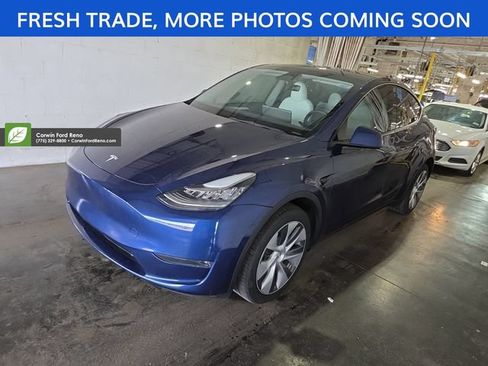 Used 2023 Tesla Model Y Long Range AWD/4WD image 3