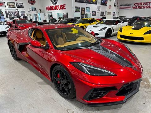 Used 2023 Chevrolet Corvette Stingray Premium Cpe w/ Z51 Performance Package RWD image 28