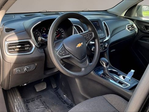 Used 2023 Chevrolet Equinox LT FWD image 15