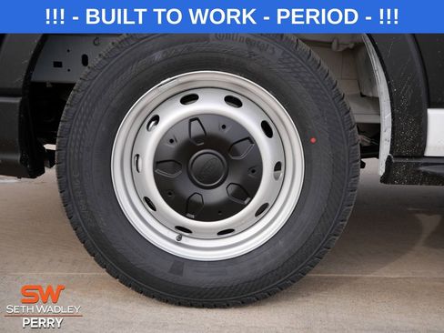 New 2026 Ford Transit 250 148 Medium Roof image 11