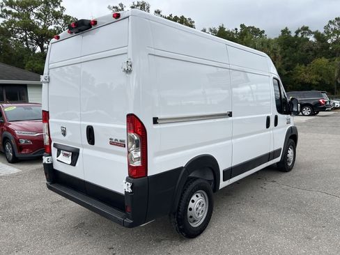 Used 2019 RAM ProMaster 2500 w/ Interior Convenience Group image 5