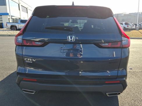 Certified 2025 Honda CR-V Sport-L image 5