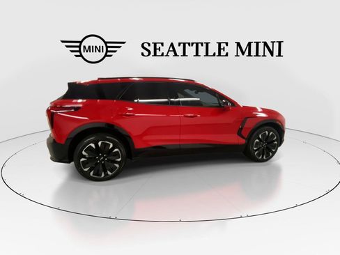 Used 2024 Chevrolet Blazer EV RS AWD/4WD image 12