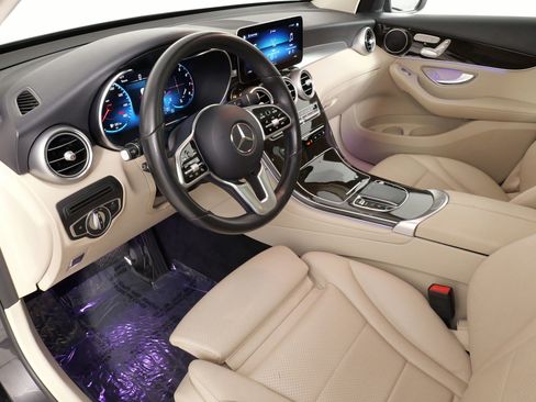 Used 2022 Mercedes-Benz GLC 300 4MATIC image 31