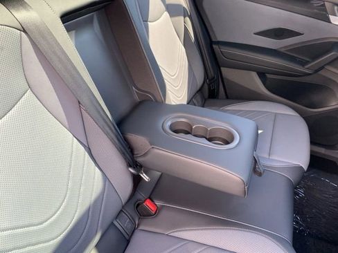 New 2025 Volkswagen Tiguan SE R-Line image 51