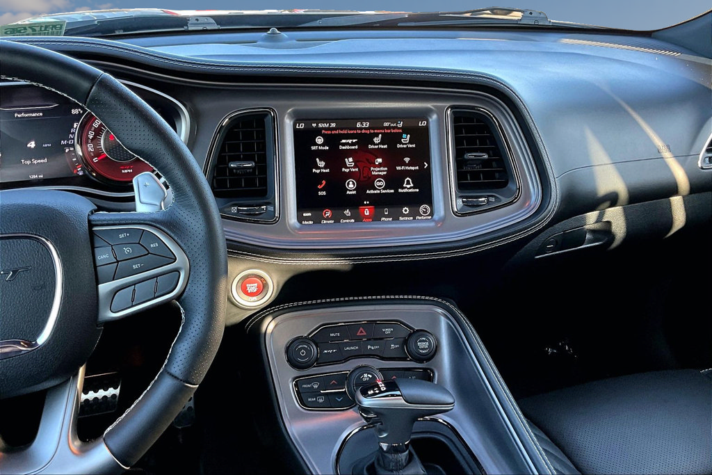 Used 2023 Dodge Challenger SRT Hellcat RWD image 9
