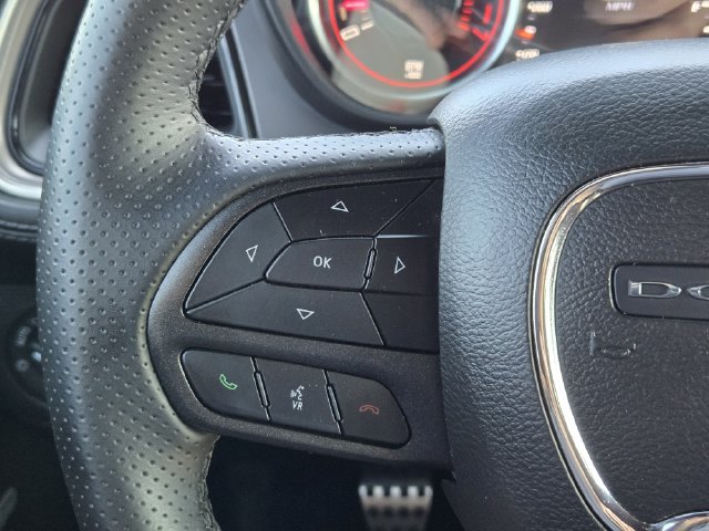 Used 2022 Dodge Challenger R/T Scat Pack RWD image 39