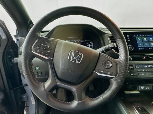Used 2023 Honda Passport EX-L image 11