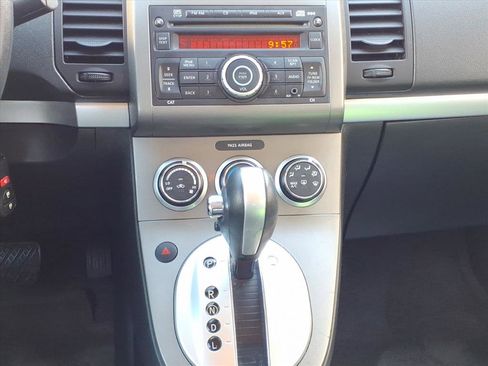 Used 2011 Nissan Sentra 2.0 S image 6