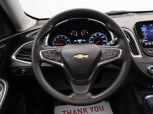 Used 2024 Chevrolet Malibu LT FWD image 20