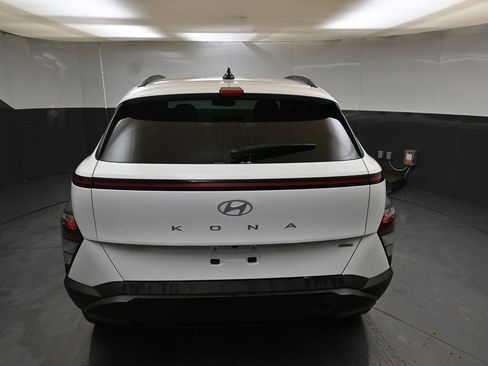 Certified 2025 Hyundai Kona SEL image 16