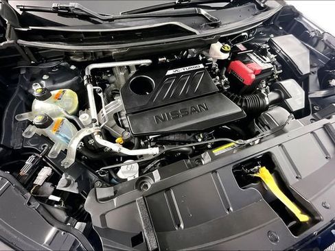Used 2023 Nissan Rogue SV w/ SV Premium Package AWD/4WD image 9