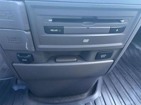Used 2015 Honda Odyssey Touring image 15