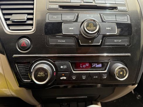 Used 2013 Honda Civic EX image 22