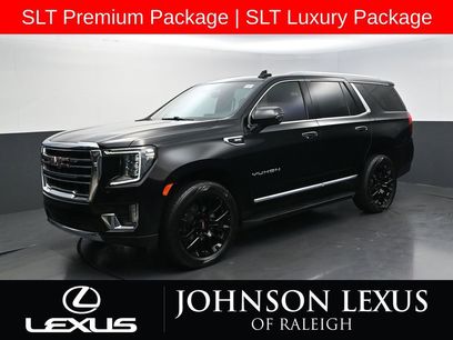 Used 2022 GMC Yukon SLT w/ SLT Premium Package