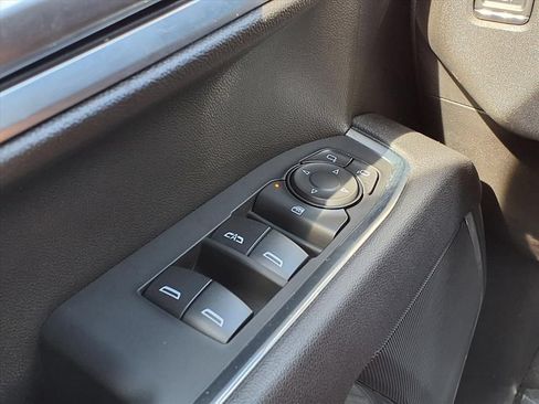 Used 2026 Chevrolet Silverado 1500 LT RWD image 30