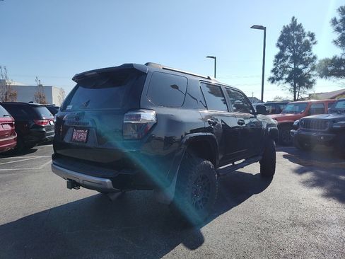 Used 2016 Toyota 4Runner Limited image 7