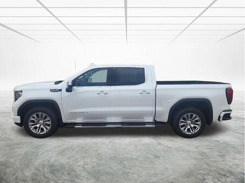 Used 2023 GMC Sierra 1500 Denali AWD/4WD image 2