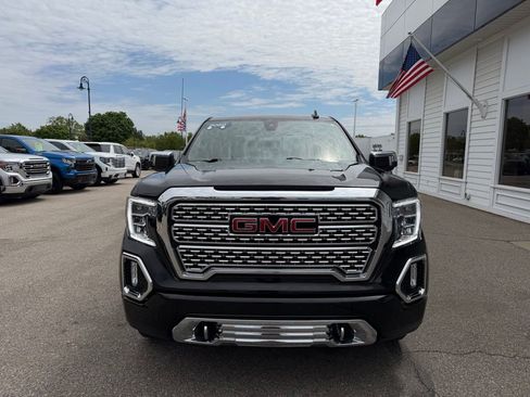 Certified 2022 GMC Sierra 1500 Denali w/ Driver Alert Package II AWD/4WD image 2