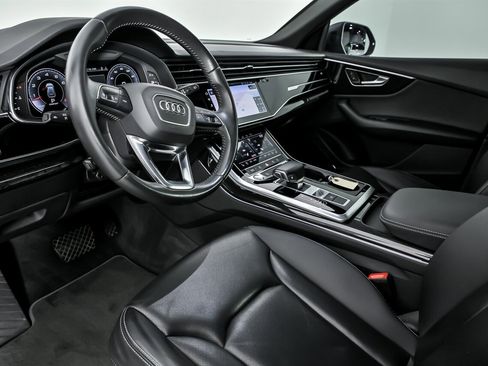 Used 2019 Audi Q8 Premium Plus w/ Premium Plus image 20