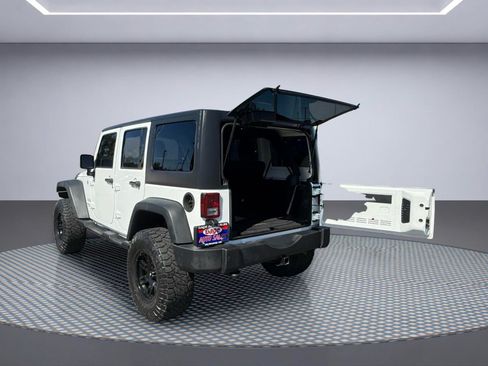 Used 2017 Jeep Wrangler Unlimited Sport w/ Quick Order Package 24S AWD/4WD image 7