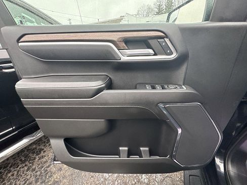 Certified 2022 Chevrolet Silverado 1500 LT Trail Boss image 11