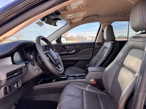 Used 2023 Lincoln Corsair AWD w/ Equipment Group 101A image 7