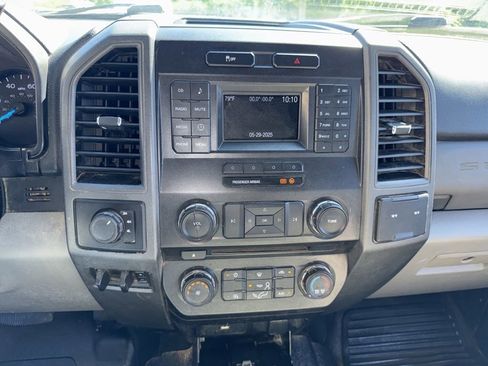 Used 2017 Ford F350 XL w/ Power Equipment Group AWD/4WD image 17