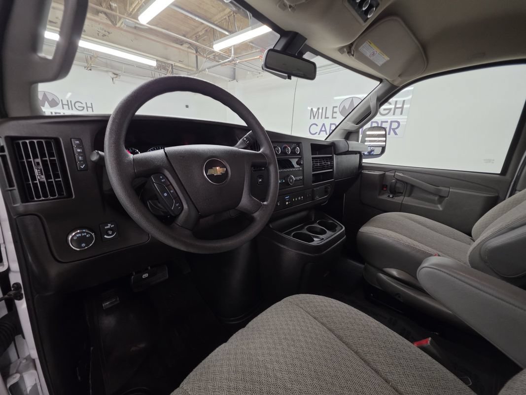 Used 2024 Chevrolet Express 3500 LT w/ LT Preferred Equipment Group RWD image 21