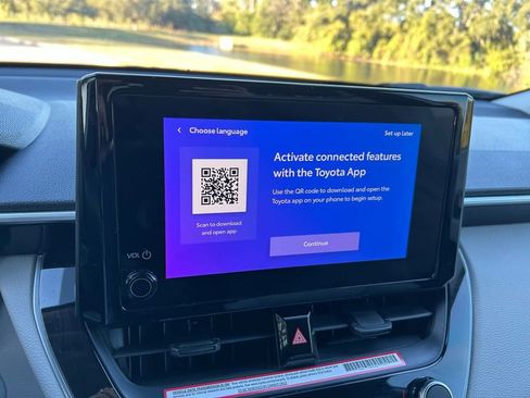 Certified 2024 Toyota Corolla Cross L image 23