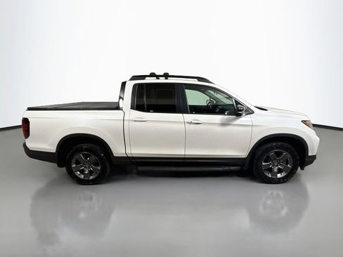 Used 2024 Honda Ridgeline TrailSport image 8